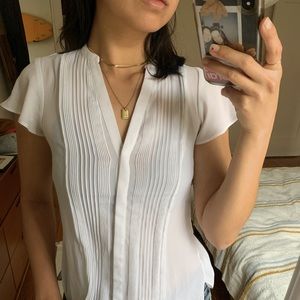 H&M white pleated flowy blouse